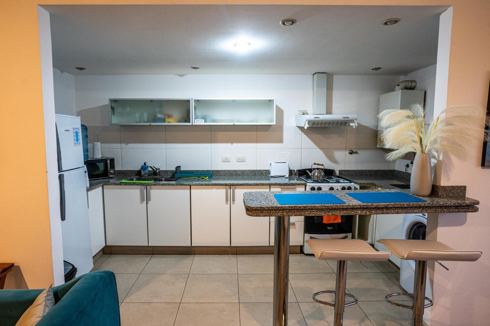 Centrico 2 Dorm Balcon Con Parrilla Opcion Cochera * Neuquén