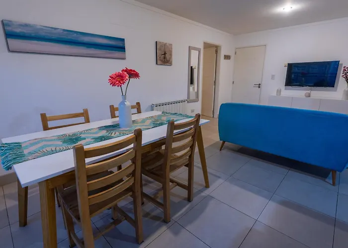 Apartamento Centrico 2 Dormitorios Amplio Balcon Con Opcion Cochera