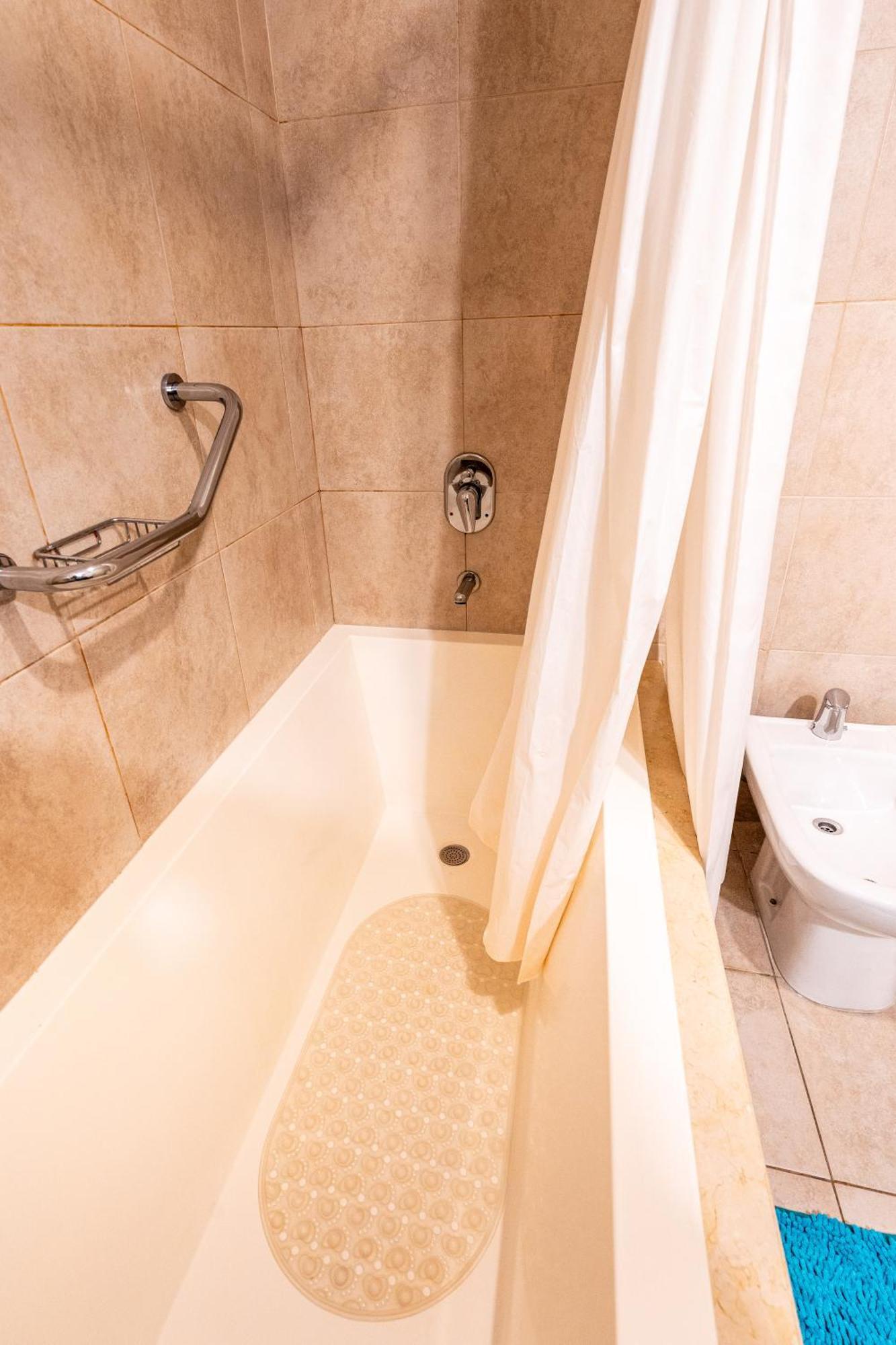 Apartment Centrico 2 Amplio Balcon Con Opcion Cochera Neuquen
